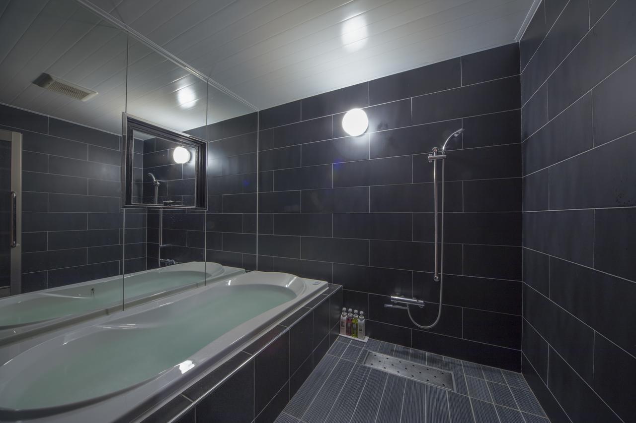 Hotel Noah Resort Sakuranomiya  Osaka Bagian luar foto